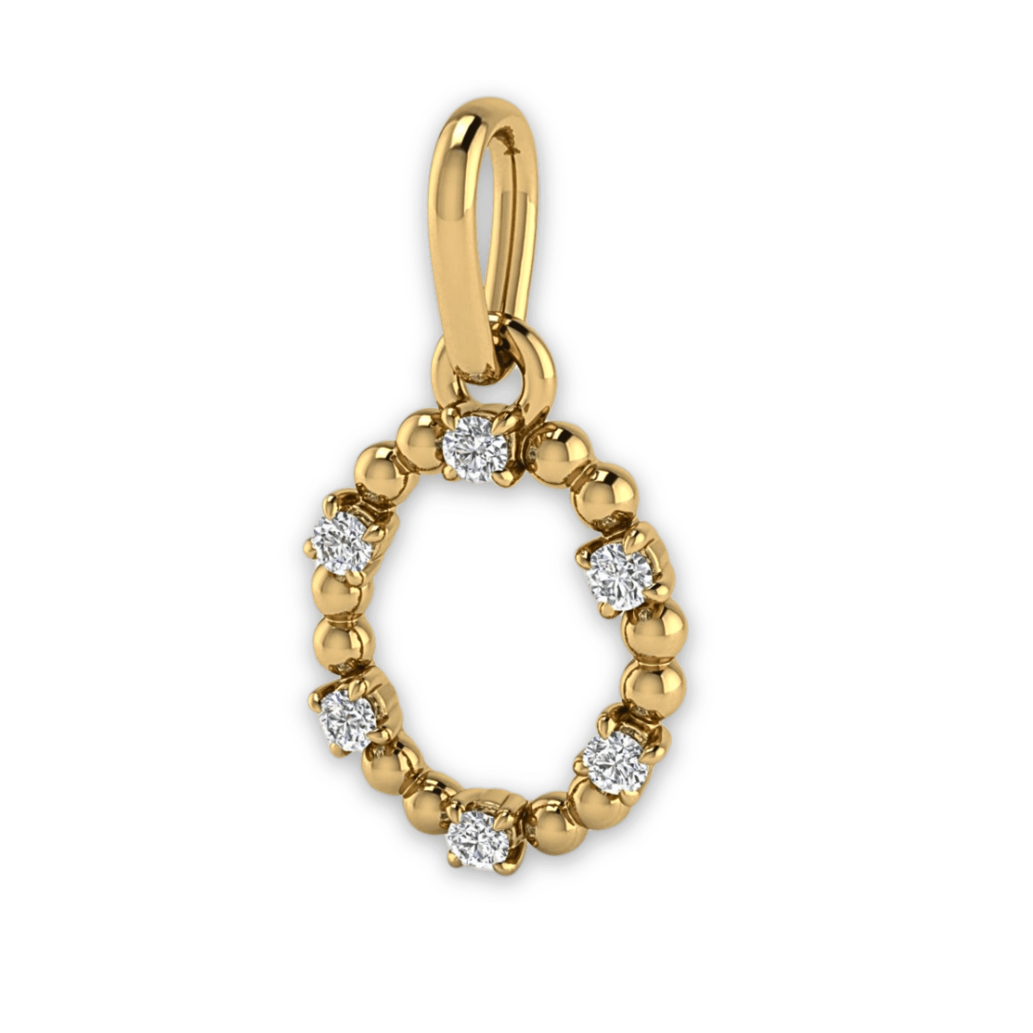 Die Sassy Letter Charm Kette von Mooja Studio mit einem Buchstaben-Anhänger in 14K Gelbgold, besetzt mit Labor-Diamanten, verkörpert ethischen Luxus und personalisierten Stil.